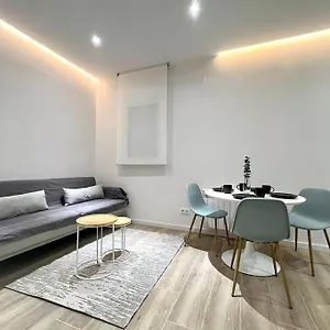 Excelente Piso En Barrio Salamanca! Apartment *