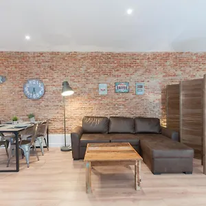 ºººra New Atocha Centre Wifi Ac Smarttvººº Apartment *