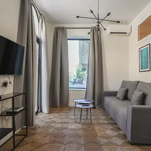 Modern Apartment-2bedrooms 2bathrooms-bernabeu * Madrid