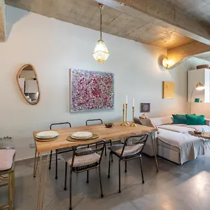 Sv Metropolitano Apartment