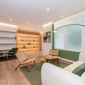 Guest house Queens Bernabeu - Alquiler Corta Duracion
