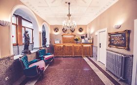 Hostal Marlasca Madrid Exterior photo