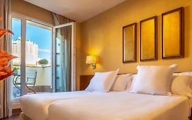 Hotel Sterling Madrid Exterior photo