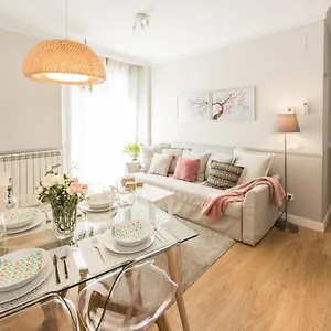 Cozy La Latina/plaza Mayor Apartment Madrid