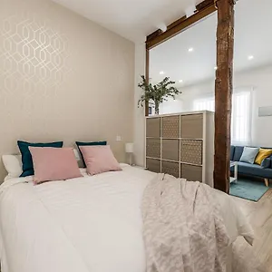 Bnbholder Hunky Atocha Apartment Madrid