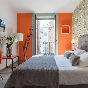 Santa Ana Boutique En * Madrid