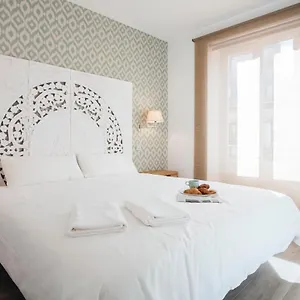 Apartment Homeabout San Bernardo Ii Madrid