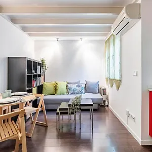 Fabuloso Estudio En Pleno Centro De Madrid. Apartment *