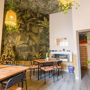 Hostel Social - Coliving & Coworking -