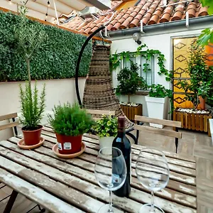 En Las Nubes De Atico En Calle Fuencarral Fnc22a1 Apartment