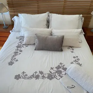 Apartment Luxury Aparment In