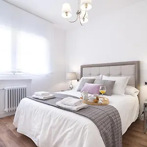 Mit House Abascal En Apartment