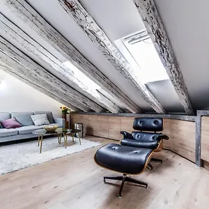 Apartment Atico De Diseno En Plaza Mayor Madrid