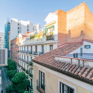 Far Gran Via Hostel