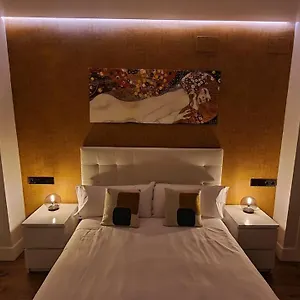 Puerta Del Sol Iii, 4 Bedrooms 5wc * Madrid