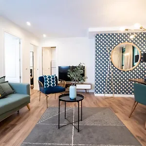 City Center 2bd Private Apt Puerta El Sol + Ac