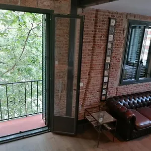 Apartment Encantador Piso De Diseno En Chamartin Madrid