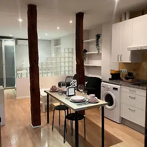 Apartamento En El Corazon De Apartment Madrid