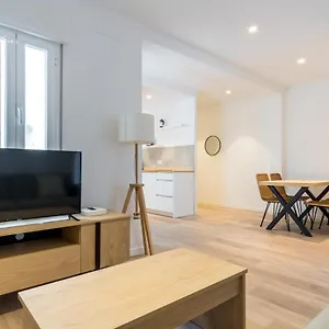 Bright Modern - 2bedrooms 1bathroom - Delicias Madrid