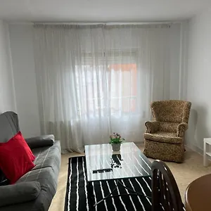C8 Comodo Piso De 3 Cerca Del Centro De