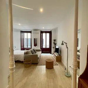 Apartment Beautiful Loft 3pax En Huertas/cortes