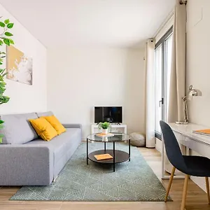Apartment Cozy Penthouse With Swimming Pool And Parking-a-castell Madrid