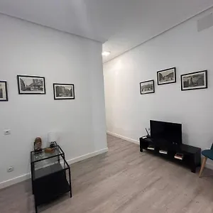 Cozy In Gran Via For 4 People.s2a3 Apartment Madrid