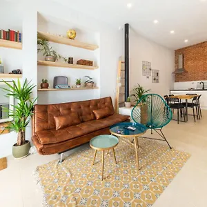 2 Bedrooms 1 Bathroom Furnished - Lavapies - Modern Cozy - Mintystay * Madrid