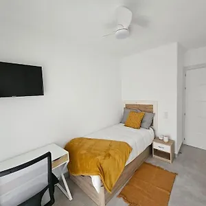 Elegant For 4 Pax In Tetuan - Palacios Apartment Madrid
