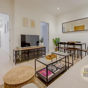 Appartamento Elegante Apt De 7pax En El Corazon De Chueca Madrid