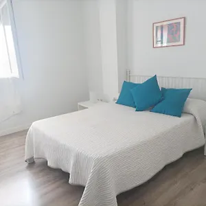 Apartamento Pinar De Chamartin Apartment *