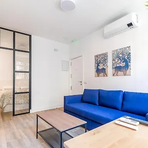 Arturo Soria Apartments3 Apartment