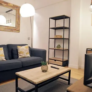 Cozy 2 Bedrooms In Chamberi * Madrid