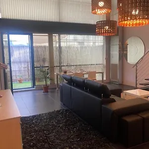 Tipo Loft Apartment *