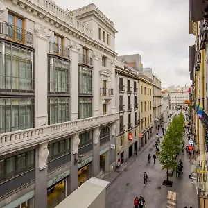 Comodo Y Centrico Loft En Calle Carretas - Centro