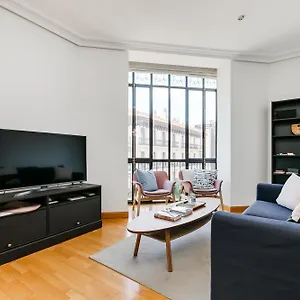 Apartment Serrano & Claudio Coello: Lujo, Luz Y Elegancia *