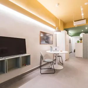 Urban Elegance, New, Stylish, Convenient, And Wow