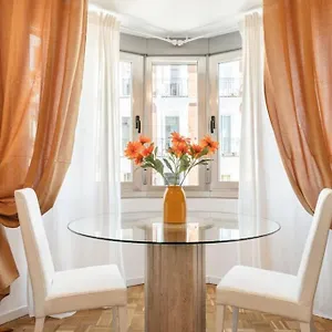 Located In Puerta De Alcala - 2 * Madrid