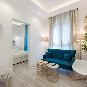 2 Bedrooms 1 Bathroom Furnished - Lavapies - Modern Stylish Apartment *