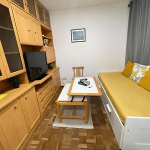 Aparta Acogedor A * Madrid