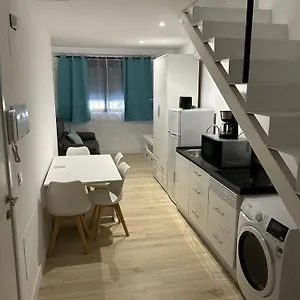 S1 Estudio A Estrenar, Apartment