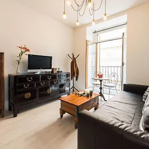 Your Cozy Nest Plaza Mayor - Sol - Rastro - Wifi - Almendro * Madrid