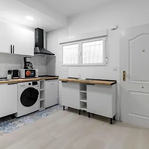 Apartment Acogedor Estudio, Puerta Del Angel