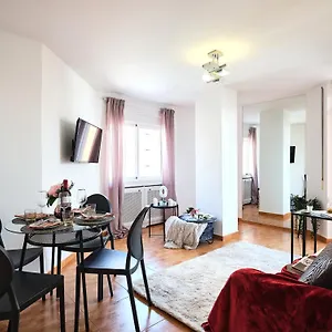 My - Elegante En Chamberi Madrid
