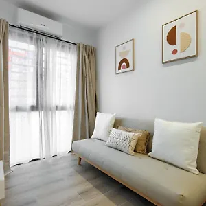 Apartment Dobo Madrid Numancia