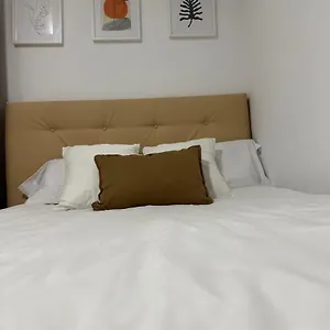1 Acogedora Apartment *
