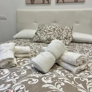 Apartment Alfonso Xiii 1 *