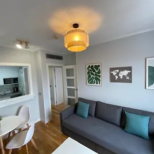 Ifema-aeropuerto Apartment