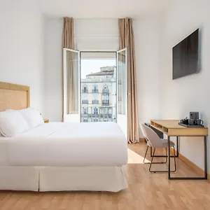 Hostel Luthia Puerta Del Sol