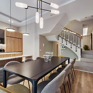 Fuencarral Living 7br 7bh Vakantiehuis *